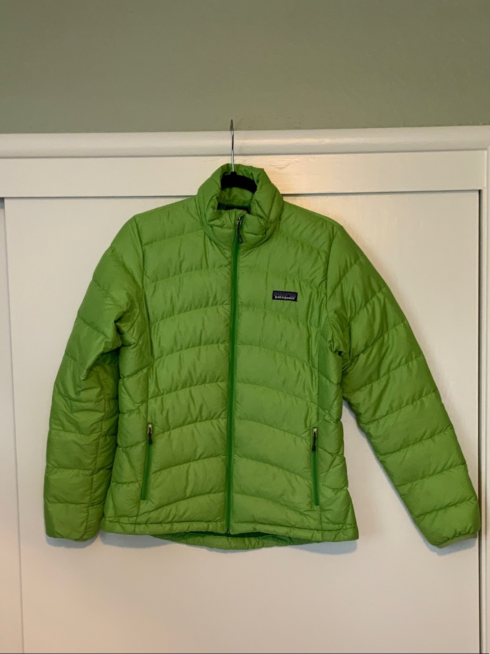 Patagonia womens Lime Green Puffer Jacket size S